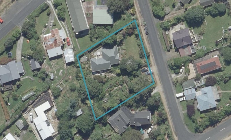 12 Station Road, Warrington, Waikouaiti - Carousel 1