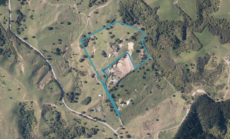 569 Ormiston Road, Waipu - Carousel 1