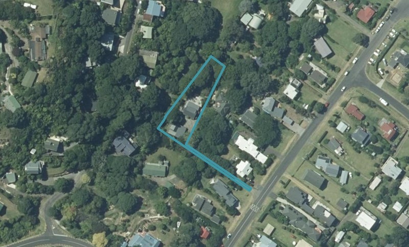 32 Hahei Beach Road, Hahei, Whitianga - Carousel 1