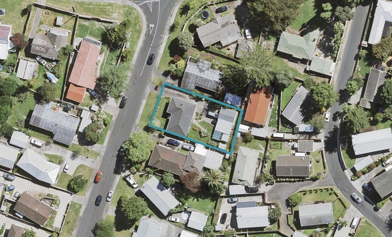 4 Sunvue Road, Glen Eden, Auckland - Carousel 1