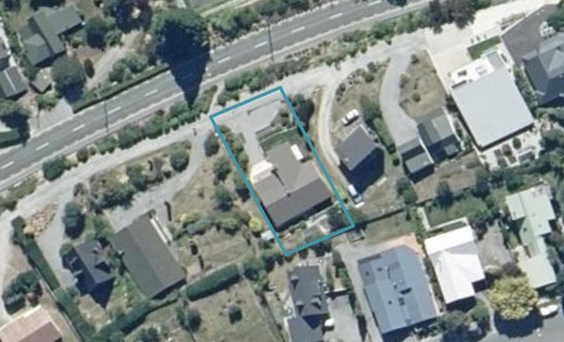 574 Peninsula Road, Kelvin Heights, Queenstown - Carousel 1