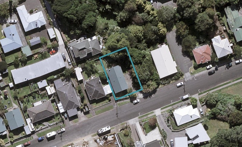 72 Fulford Street, New Plymouth, New Plymouth - Carousel 1