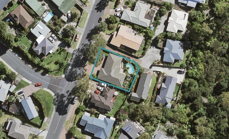38 Sunhill Road, Sunnyvale, Auckland - Carousel 1