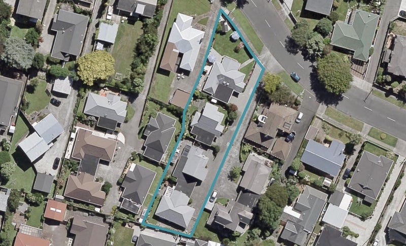 2/19 Tennyson AVE, Avalon, Lower Hutt - Carousel 1
