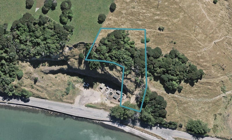 6143 Christchurch Akaroa Road, Duvauchelle - Carousel 1