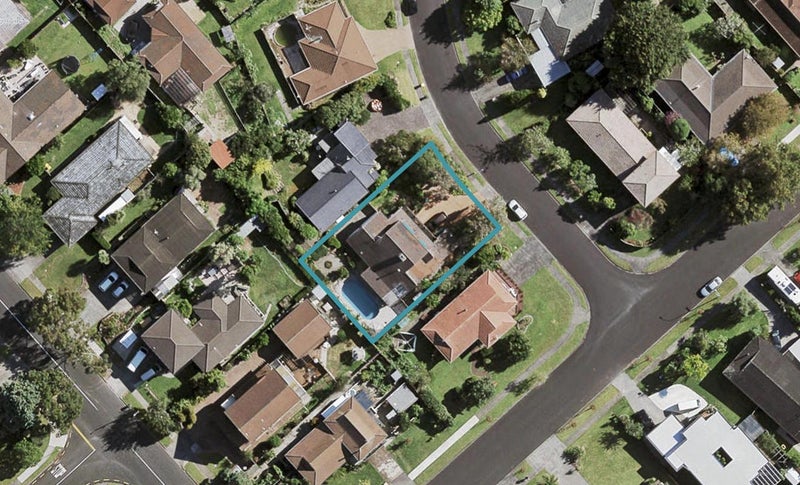 2 Rippleside Place, Pahurehure, Papakura - Carousel 1