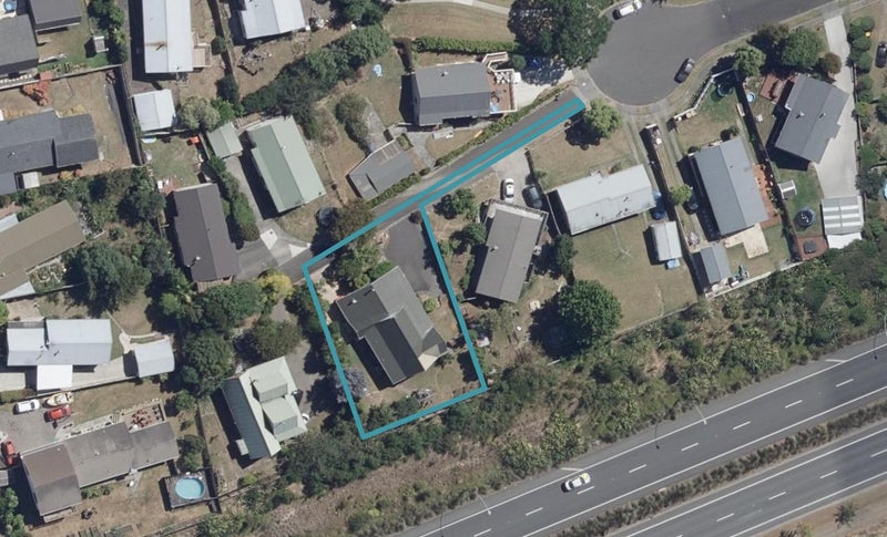 35 Matipo Crescent, Pukete, Hamilton - Carousel 1