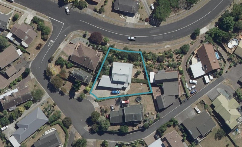 3 Monique Place, Dinsdale, Hamilton - Carousel 1