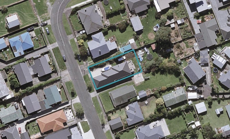 9 Ropiha Street, Fitzroy, New Plymouth - Carousel 1