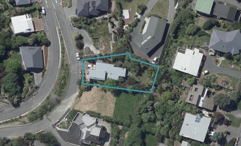 95 Cannon Hill Crescent, Mount Pleasant, Christchurch - Carousel 1