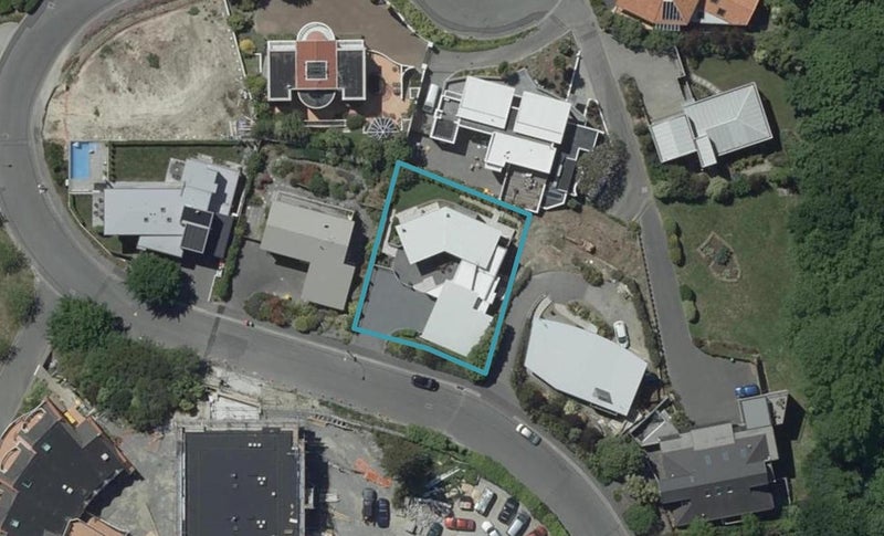 16 Overdale Drive, Cashmere, Christchurch - Carousel 1