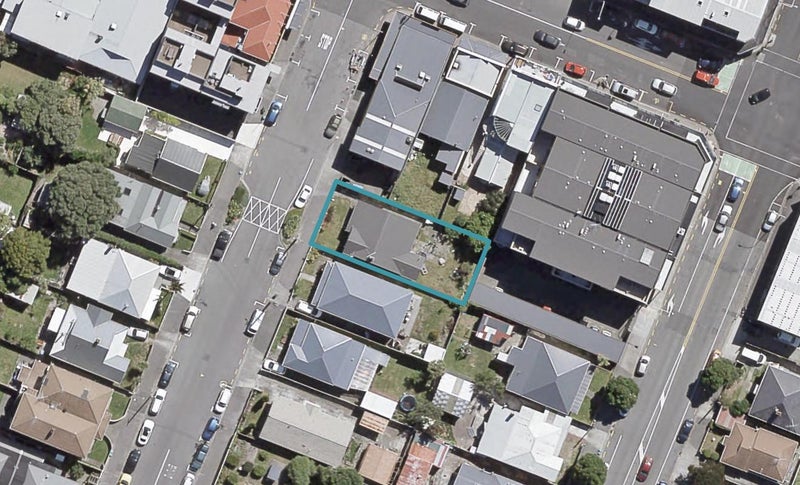 28 Tory Street, Petone, Lower Hutt - Carousel 1