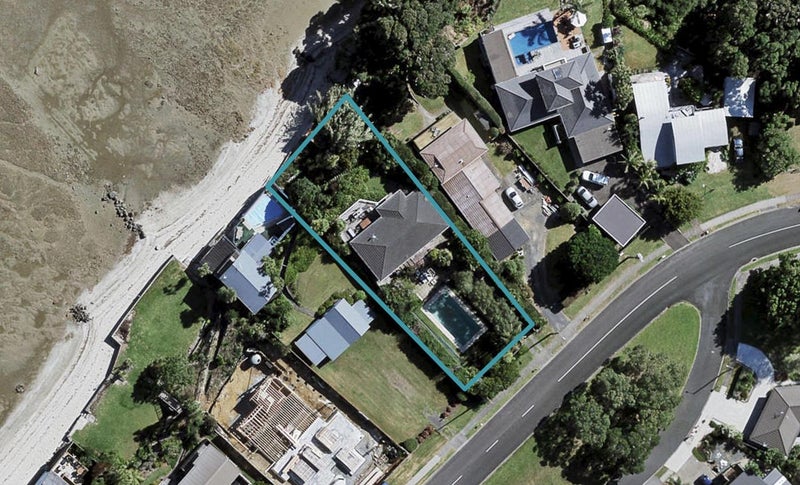 153 Torkar Road, Clarks Beach, Clarks Beach - Carousel 1
