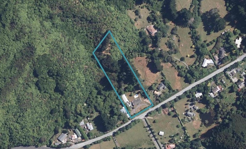 133 Moores Valley Road, Wainuiomata, Lower Hutt - Carousel 1