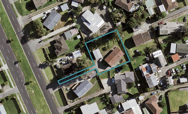 322 Roscommon Road, Clendon Park, Auckland - Carousel 1