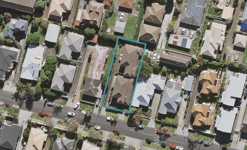 1/23 Queen Mary Avenue, Epsom, Auckland - Carousel 1