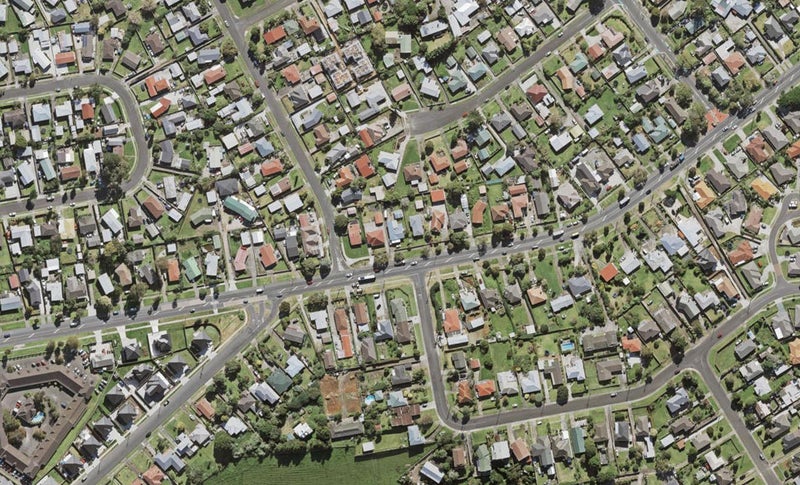 567A Massey Rd, Mangere, Auckland - Carousel 1