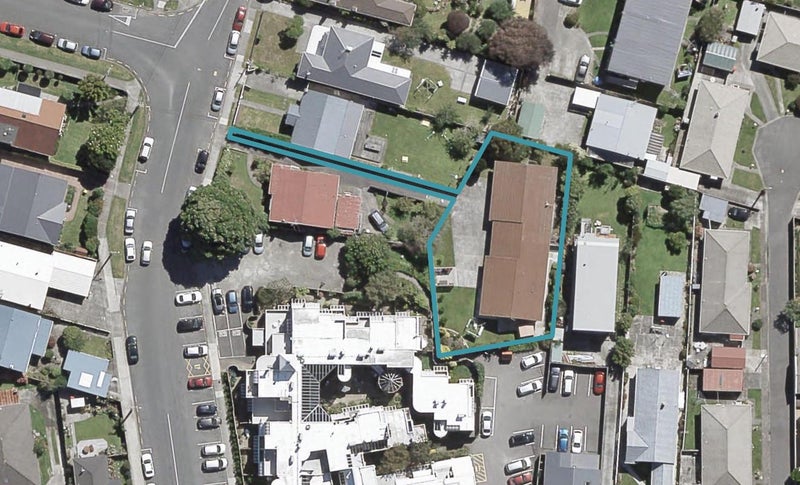 39A Ropata Crescent, Boulcott, Lower Hutt - Carousel 1