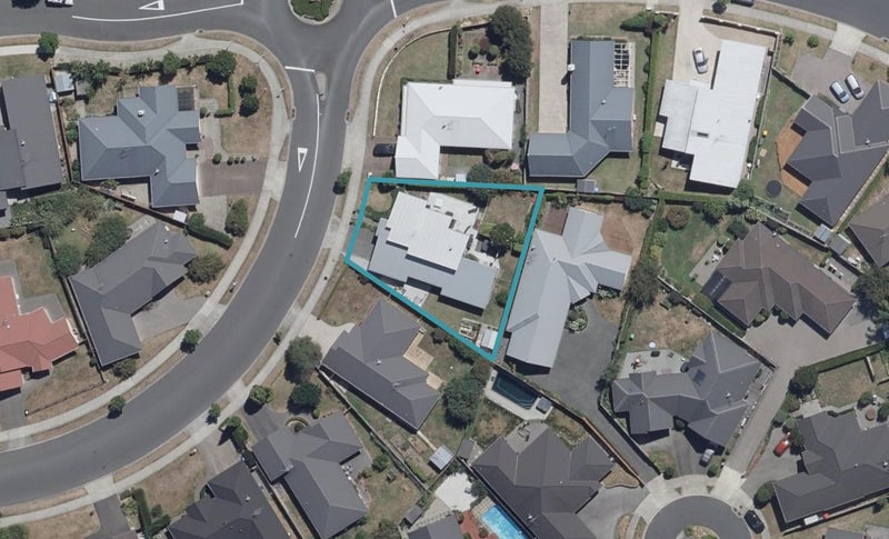 24 Coleraine Drive, Rototuna, Hamilton - Carousel 1