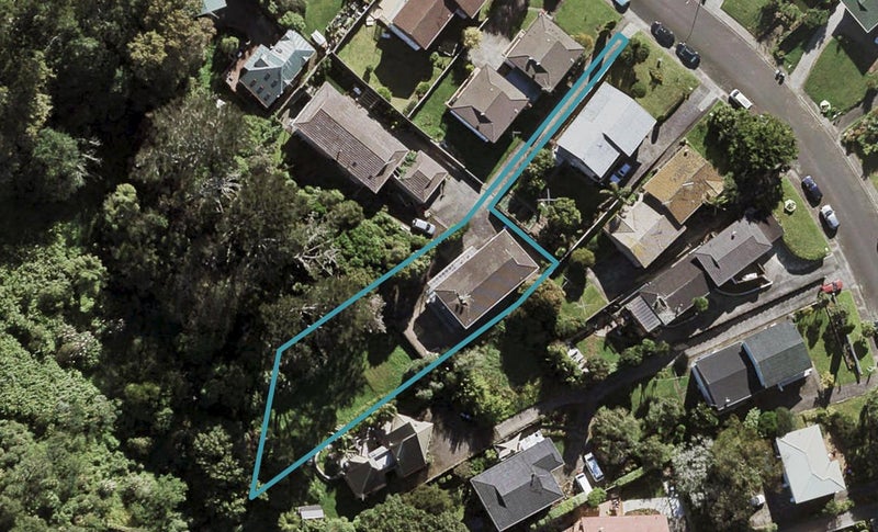 38 Bel Air Drive, Hillsborough, Auckland - Carousel 1