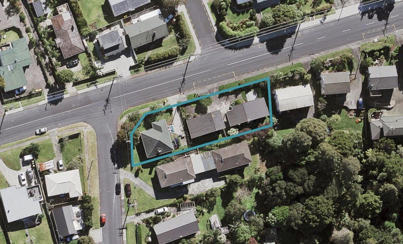 3/45 Pupuke Road, Birkenhead, Auckland - Carousel 1