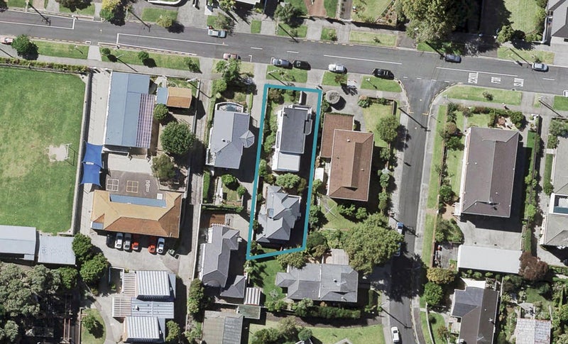 17 Rawhitiroa Road, Kohimarama, Auckland - Carousel 1