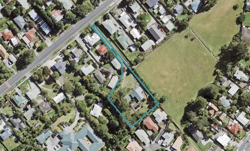 184 Henderson Valley Road, Henderson, Auckland - Carousel 1