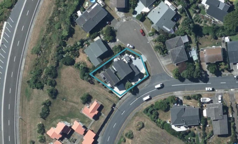 94 Tweed Road, Papakowhai, Porirua - Carousel 1