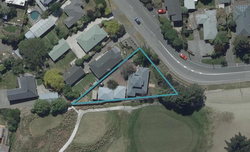 239 Lake Terrace Road, Shirley, Christchurch - Carousel 1