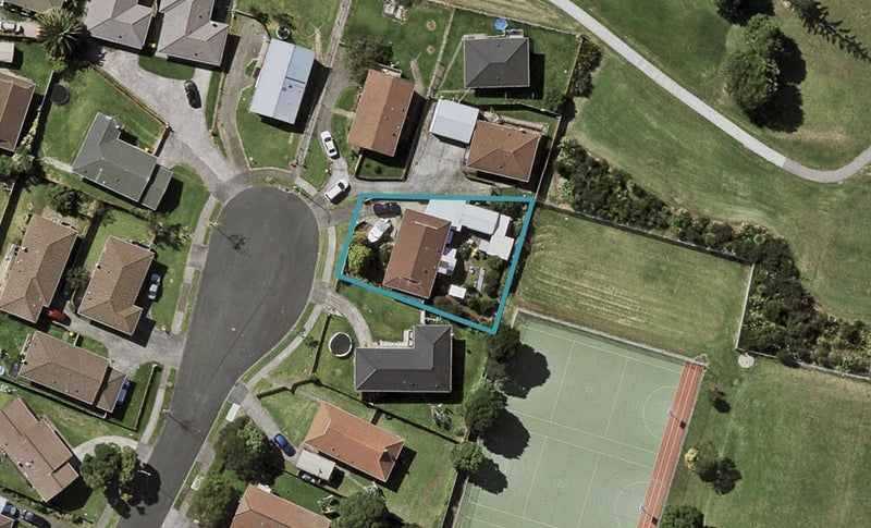 33 Dunstan Place, Otara, Auckland - Carousel 1