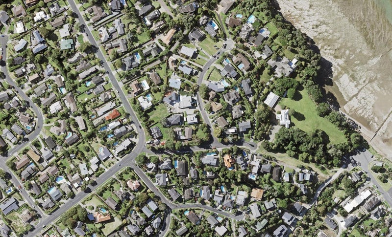 6 Burford Place, Mellons Bay, Auckland - Carousel 1