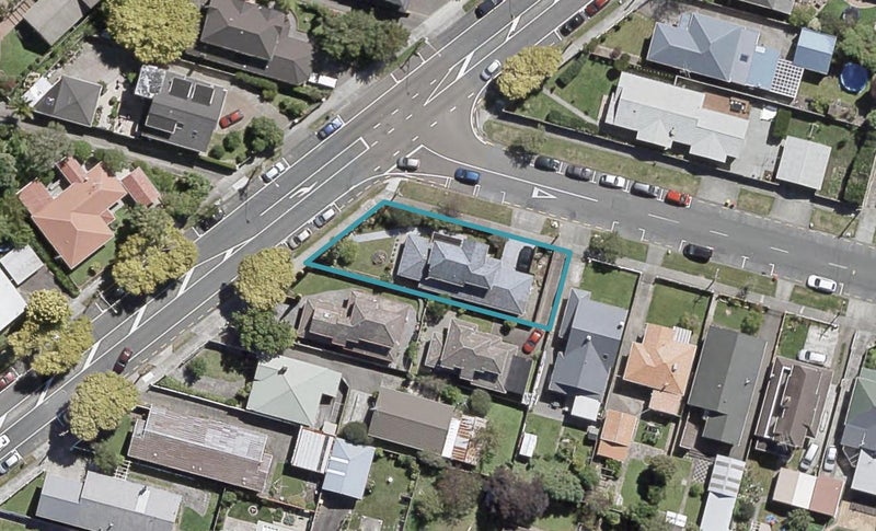 150 Kings Crescent, Hutt Central, Lower Hutt - Carousel 1