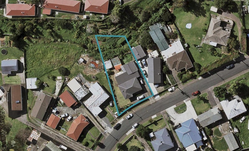78 Clayton Avenue, Otara, Auckland - Carousel 1