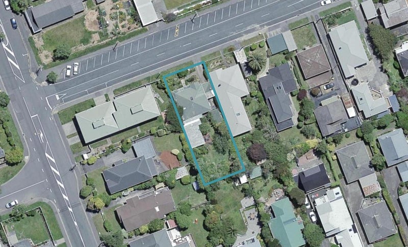 15 Lewer Street, Karori, Wellington - Carousel 1