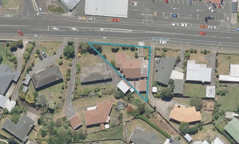 55 Fitzherbert Avenue, Springvale, Whanganui - Carousel 1