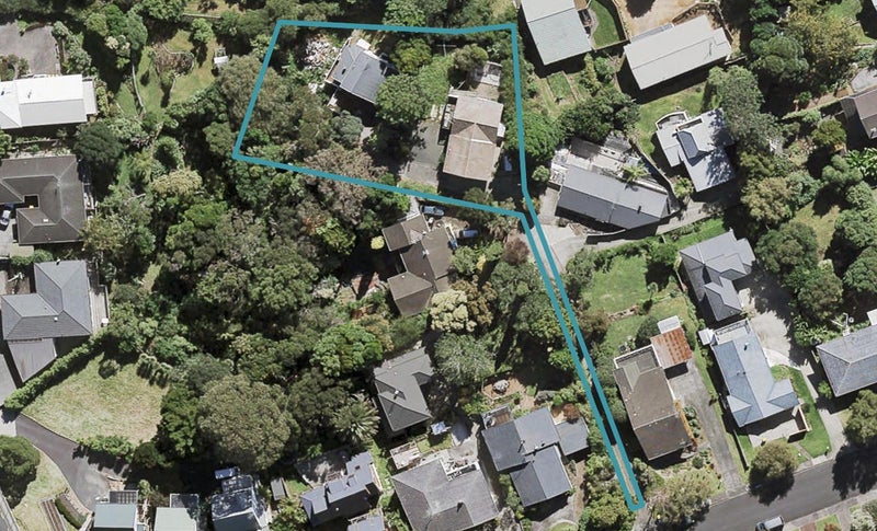 2/26 Marlborough Avenue, Glenfield, Auckland - Carousel 1