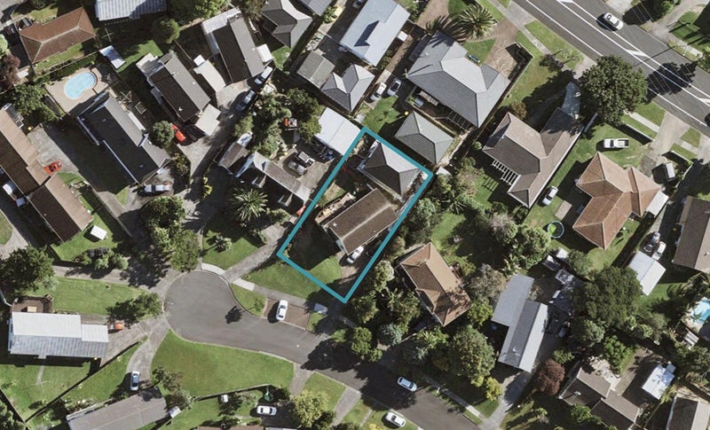 11 Leven Lane, Totara Heights, Auckland - Carousel 1