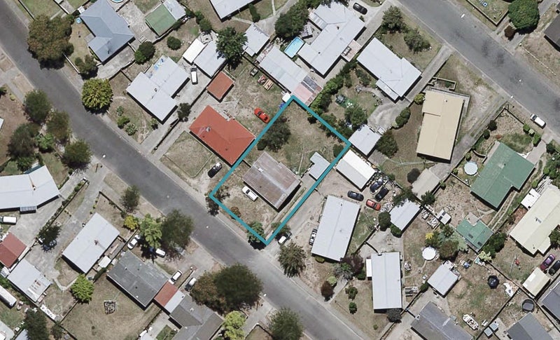 45 Columbus Crescent, Flaxmere, Hastings - Carousel 1