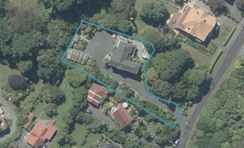 9 Takahe Terrace, Saint Leonards, Dunedin - Carousel 1