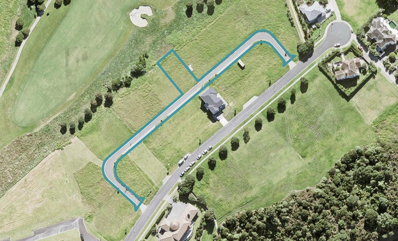 321 Pinecrest Drive, Gulf Harbour, Whangaparāoa - Carousel 1