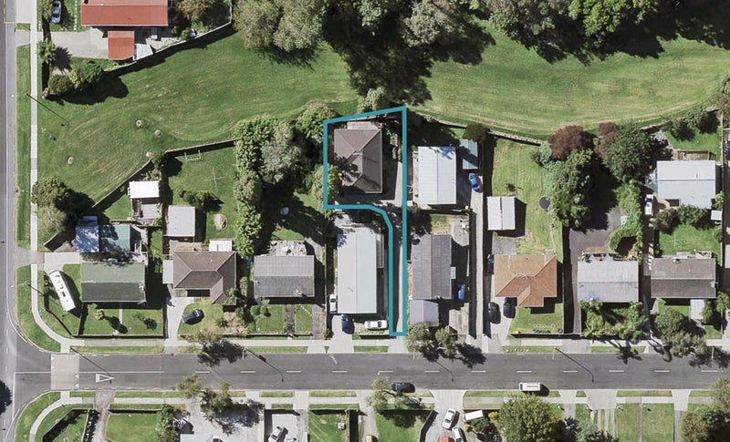 8A Ennis Avenue, Pakuranga Heights, Auckland - Carousel 1