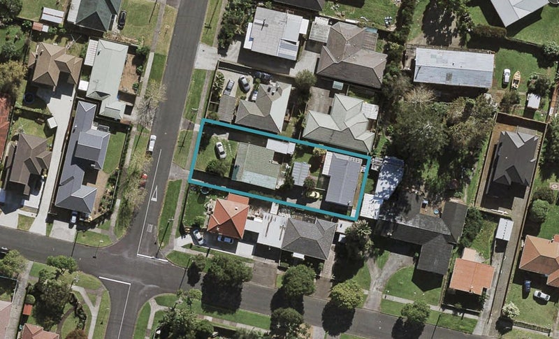 1/33 Overton Road, Papatoetoe, Auckland - Carousel 1