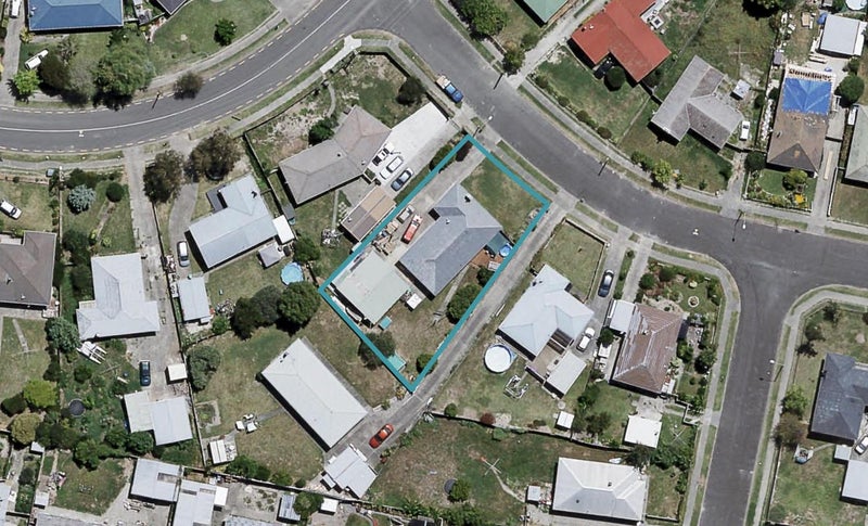 4 Curling Crescent, Onekawa, Napier - Carousel 1