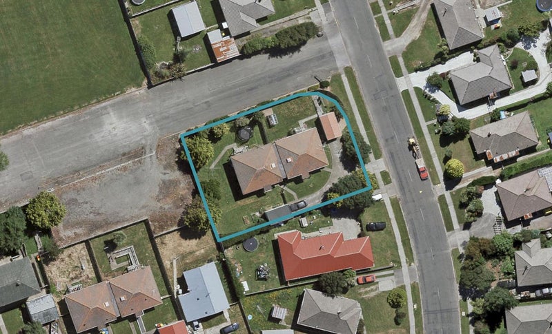 72 Lithgow Street, Glengarry, Invercargill - Carousel 1