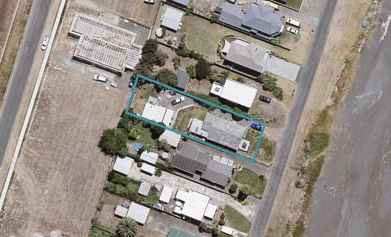 117 North Shore Road, Eskdale, Napier - Carousel 1
