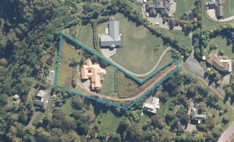 2 Morel Place, Taupo - Carousel 1