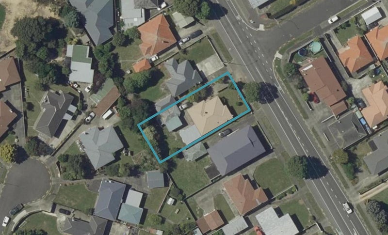 208 Botanical Road, Takaro, Palmerston North - Carousel 1