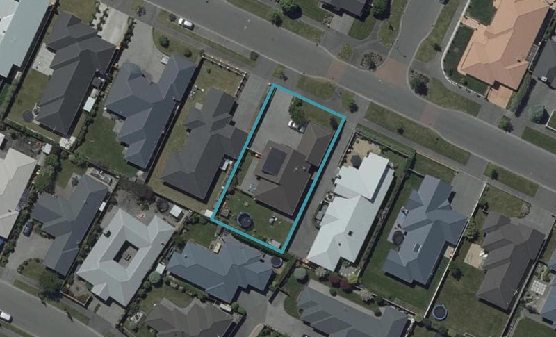 97 Bibiana Street, Aidanfield, Christchurch - Carousel 1