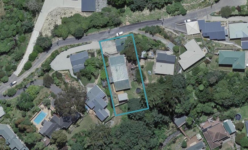 32 Glenside Road, Glenside, Wellington - Carousel 1
