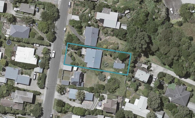 22 Glen Road, Raumati South, Paraparaumu - Carousel 1